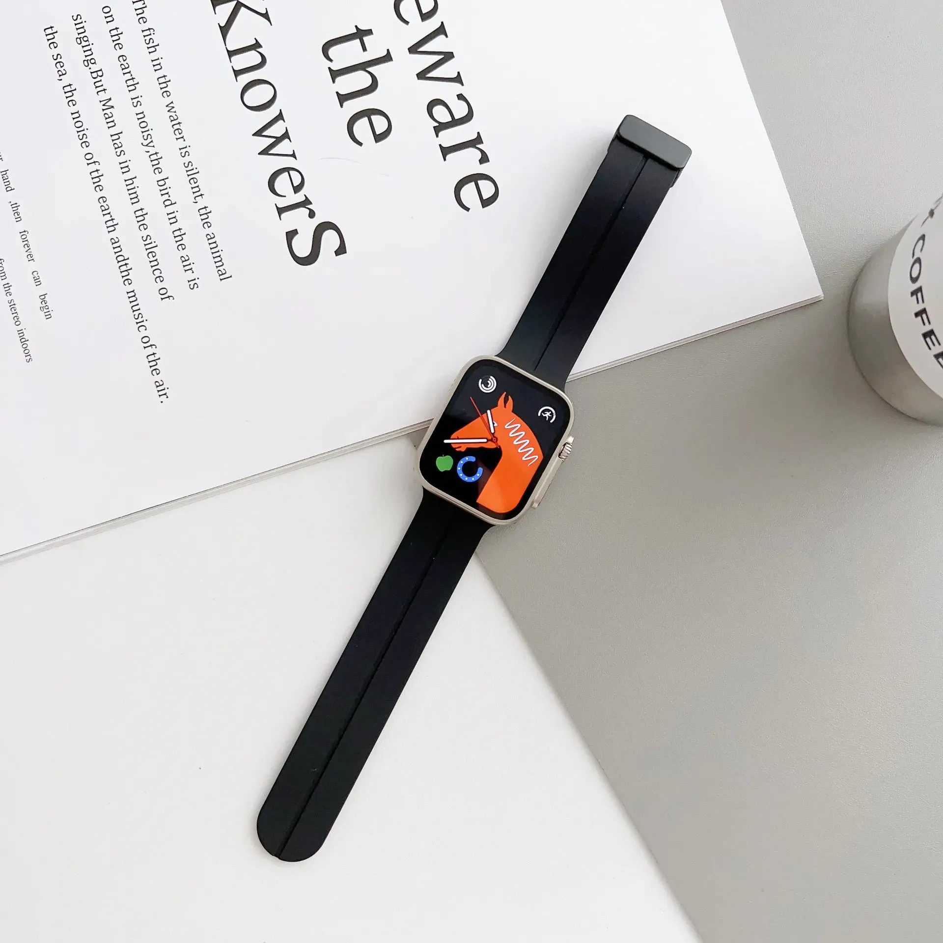 Apple Watch Magnetic Buckle Silicone Band