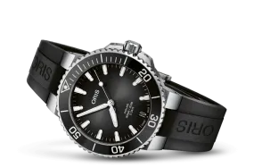 Aquis Date Calibre 400 01 400 7769 4154-07 4 22 74Fc