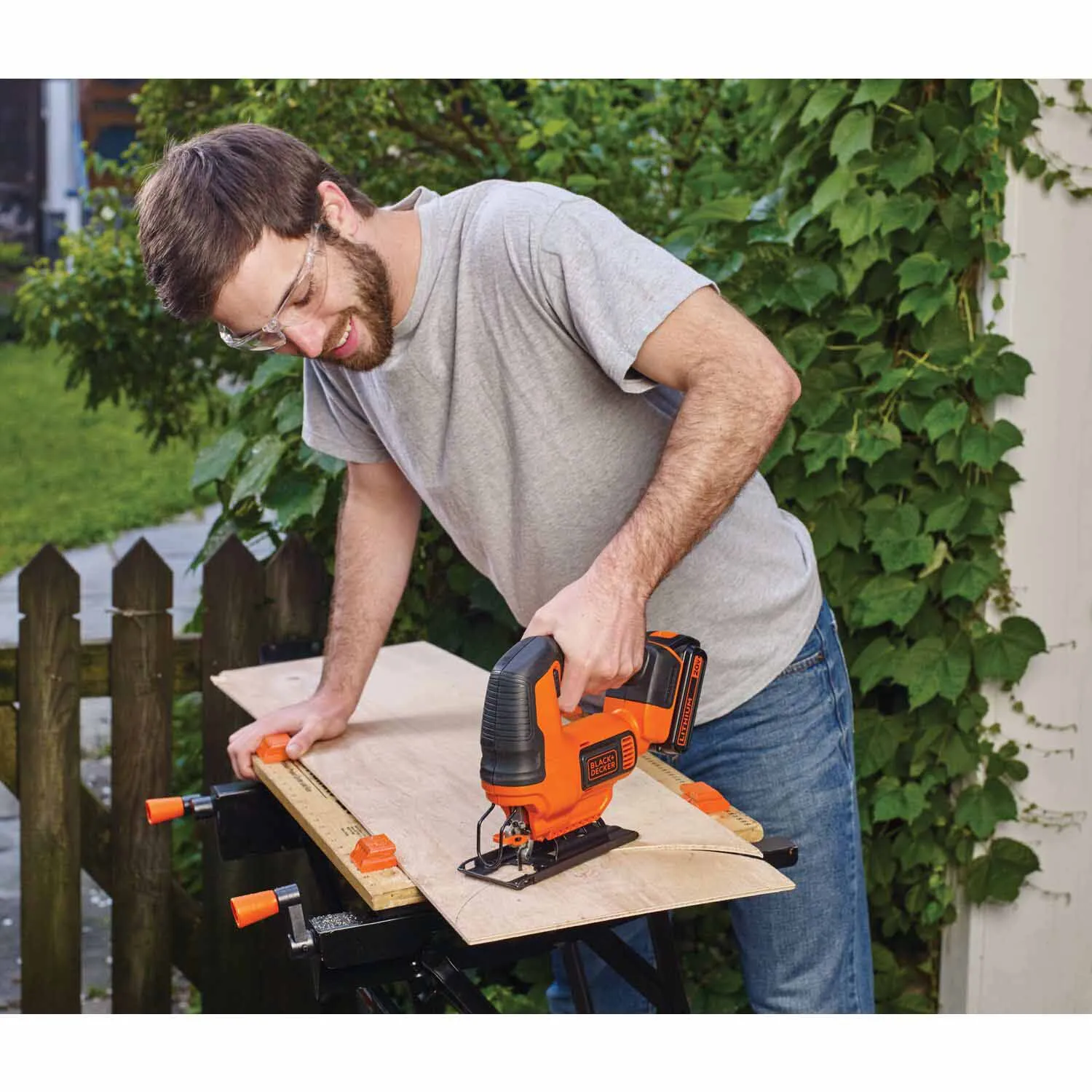 Black & Decker BDCJS20C 20V MAX Lithium Cordless Jig Saw (BDCJS20C)