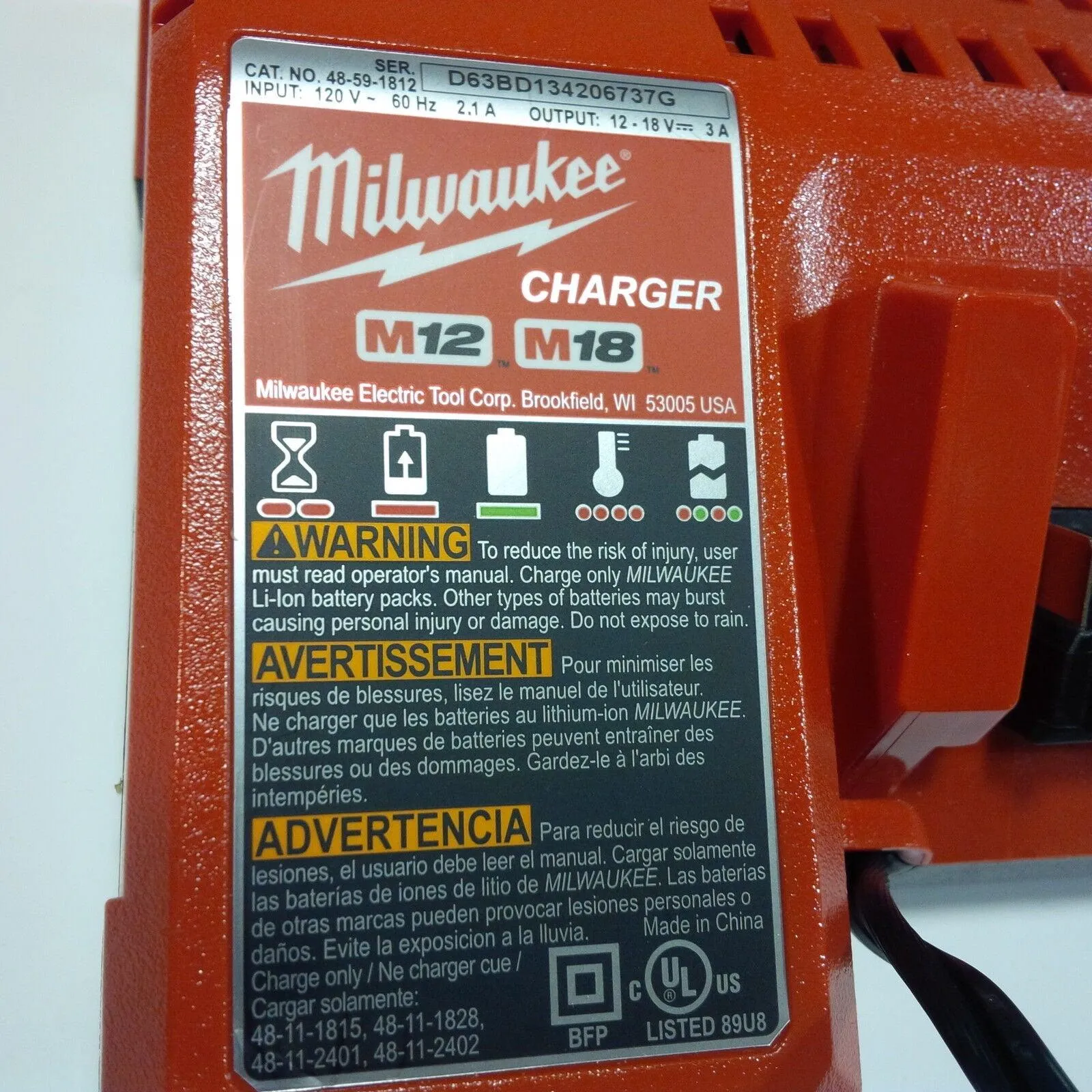 Milwaukee GENUINE New Battery Charger M18 & M12 48-59-1812 Lithium 12 18 Volt