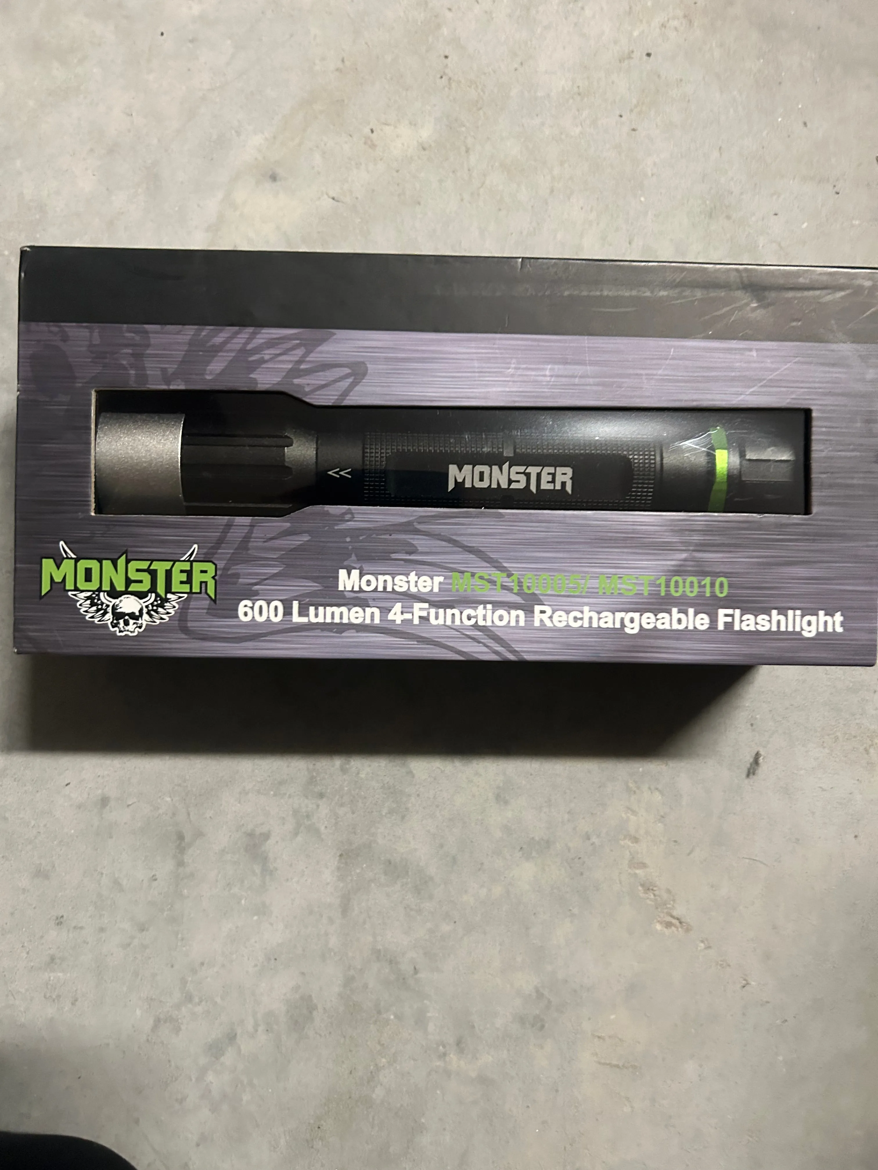 Monster rechargeable, flashlight