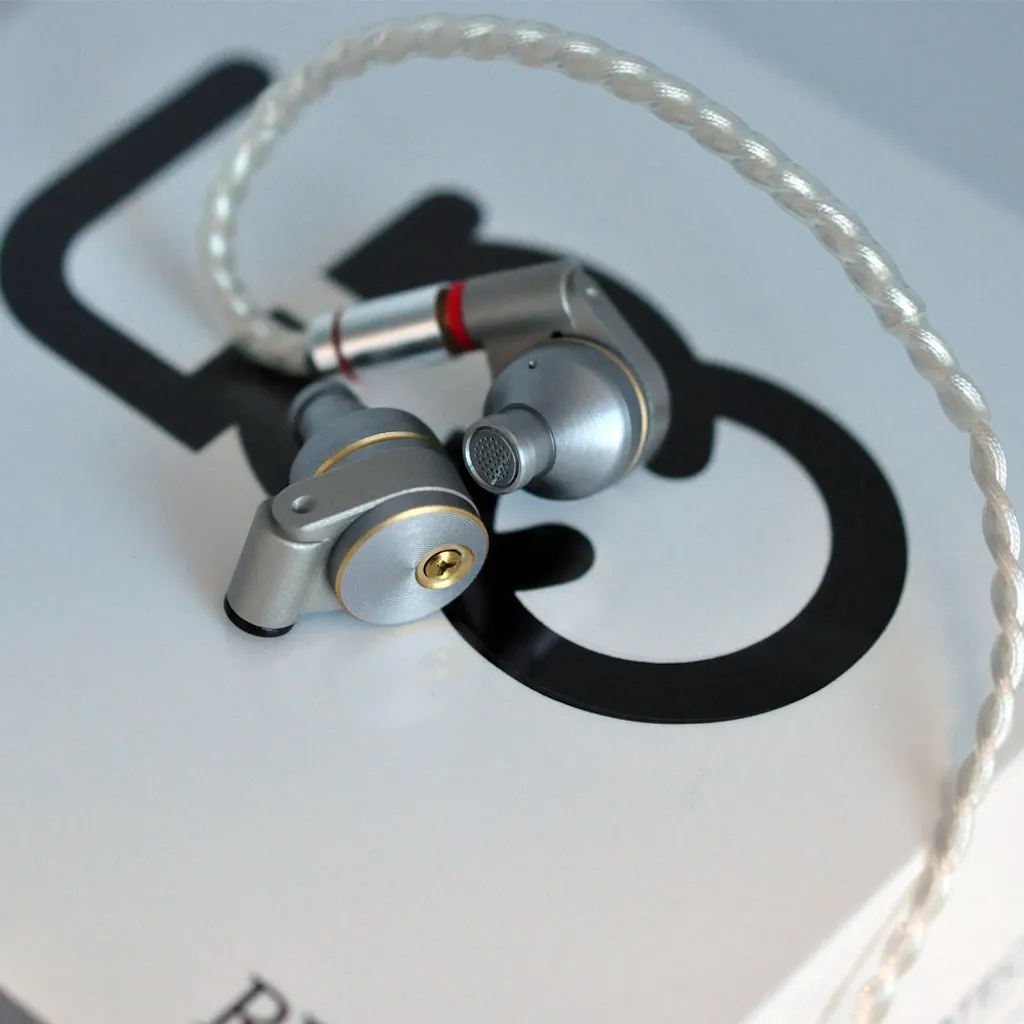 Ucotech RE-2 | Dynamic Universal IEMs