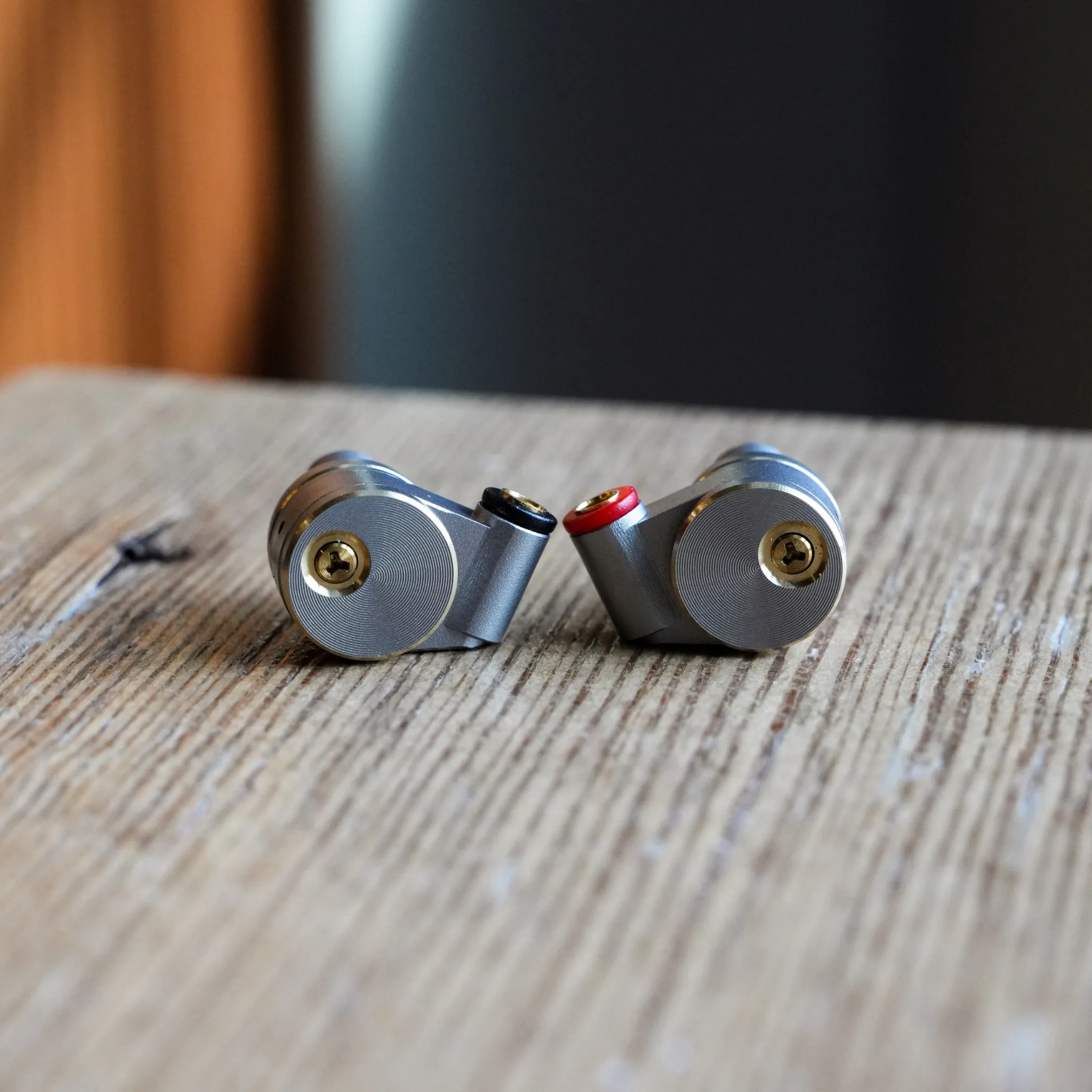 Ucotech RE-2 | Dynamic Universal IEMs